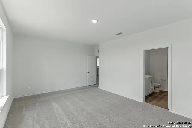 966 Bluegrass Pt, New Braunfels, TX 78130 - Image #2