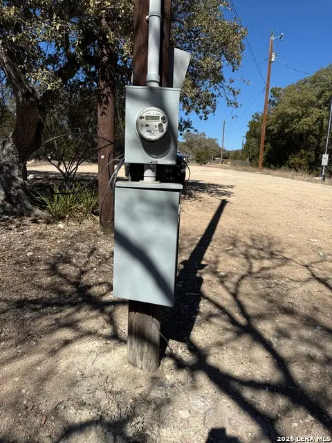 131 W Canyon Circle West, Bandera, TX 78003