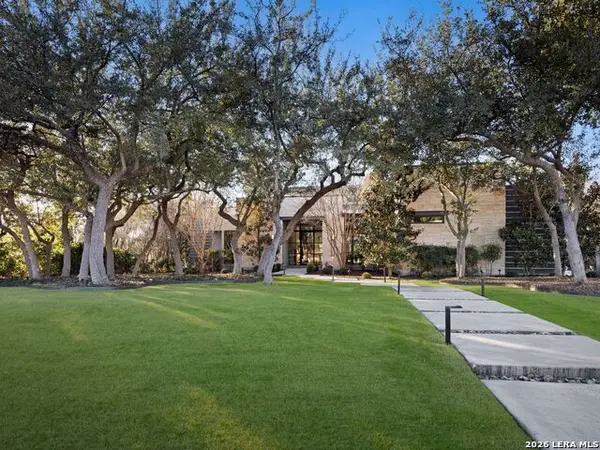 2 Via Aragon, San Antonio, TX 78257