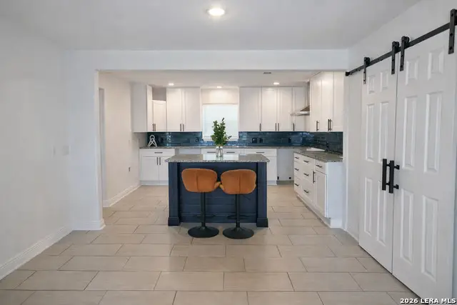 2231 Waverly Ave, San Antonio, TX 78228 - #3