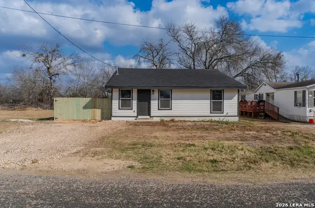 1214 Hough, Adkins, TX 78101 - #1