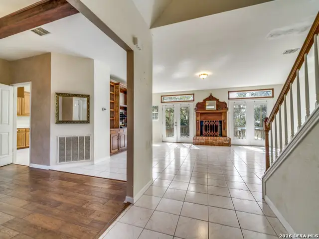 206 Mesquite Trl, Boerne, TX 78006 - #2