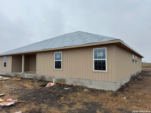 472 County Road 679, Natalia, TX 78059 - #3