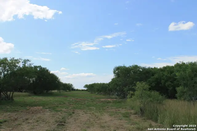 755 Pr Mia Ln, Floresville, TX 78114 - #3