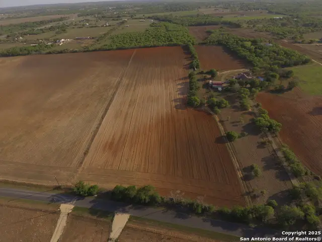 12296 La Vernia, Adkins, TX 78101 - #1