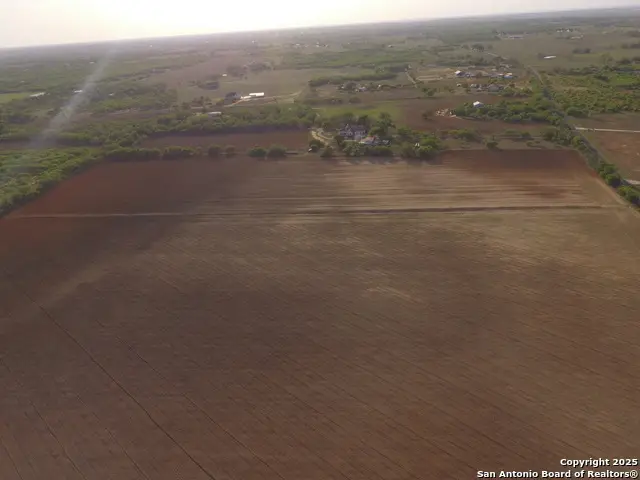 12296 La Vernia, Adkins, TX 78101 - #2