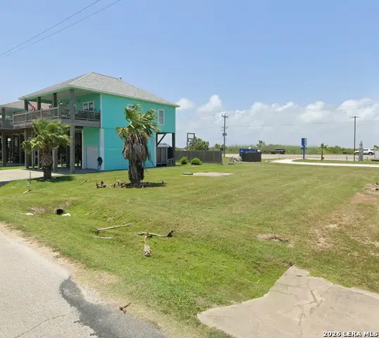 2573 Palm, Crystal Beach, TX 77650