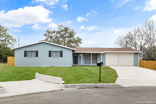 142 Surrey Ln, Universal City, TX 78148