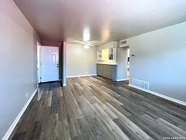 223 W Silver Sands #7, San Antonio, TX 78216 - #3