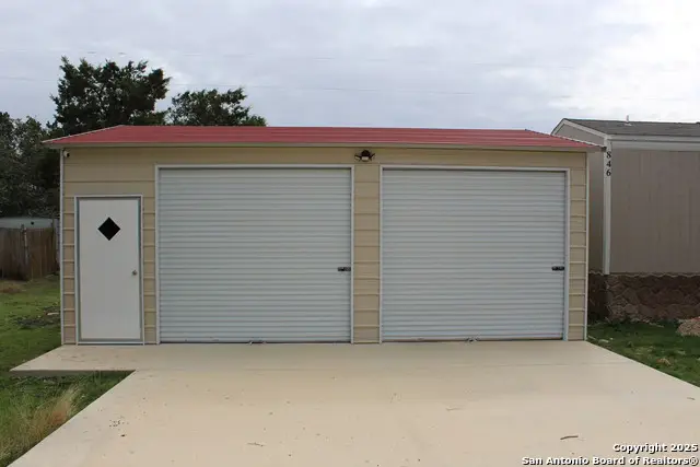 846 Inglewood Dr, Canyon Lake, TX 78133 - #2