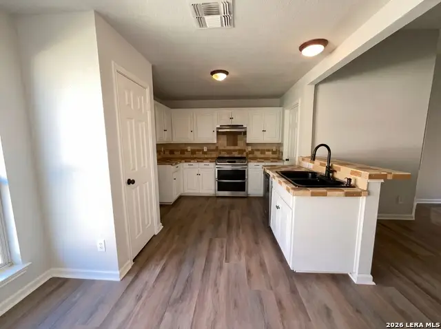 6415 Ithaca, San Antonio, TX 78239 - #2