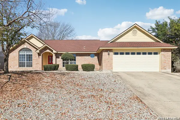 632 Oak Valley, Kerrville, TX 78028