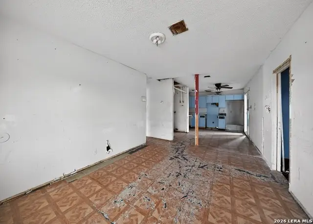 2710 Pollote St, San Antonio, TX 78224 - #2