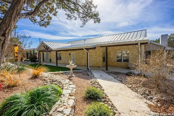 667 Ranch Rim, Hunt, TX 78024