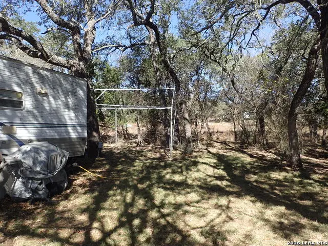 118 Harbor View, Lakehills, TX 78063 - #2