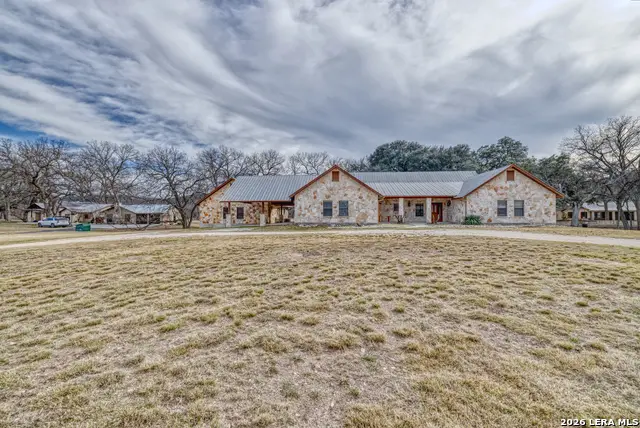 498 Camino Del Rancho, Concan, TX 78838 - #2