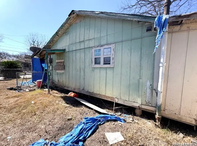 2807 Tampico, San Antonio, TX 78207 - #3