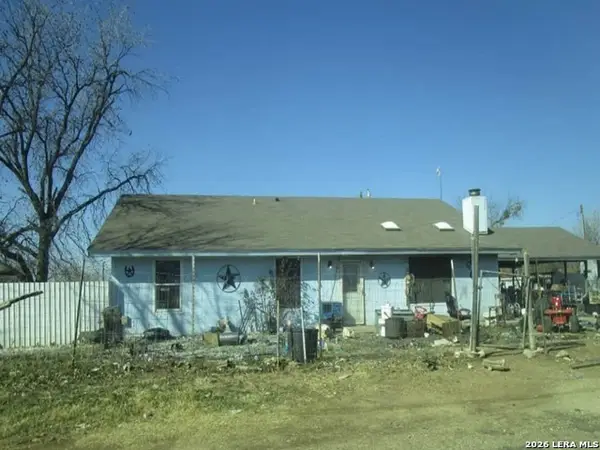 9769 Possum Hollow Rd, San Angelo, TX 76901