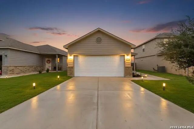 1220 Thea Cv, New Braunfels, TX 78130 - #1