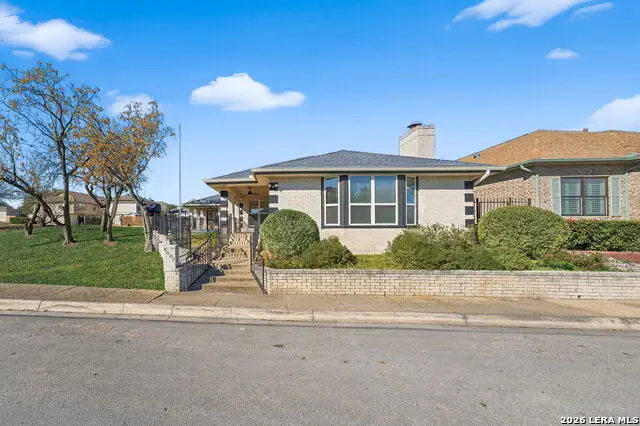 6003 Brook Falls, Windcrest, TX 78239 - #2