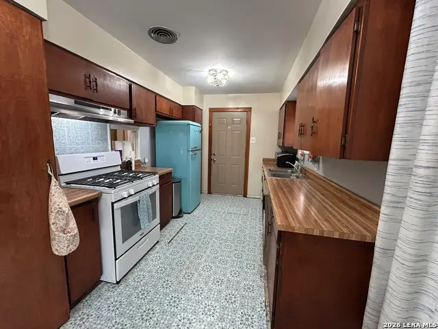 216 Clutter, San Antonio, TX 78214 - #3