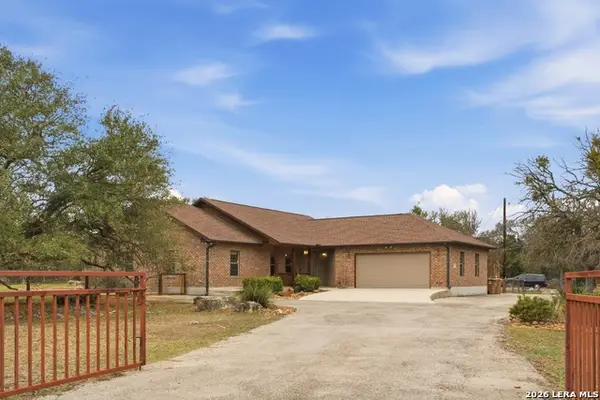 1204 Cypress Pass Rd, Spring Branch, TX 78070