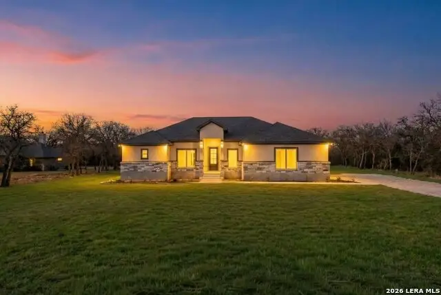 201 Sendera Crossing, La Vernia, TX 78121 - #1