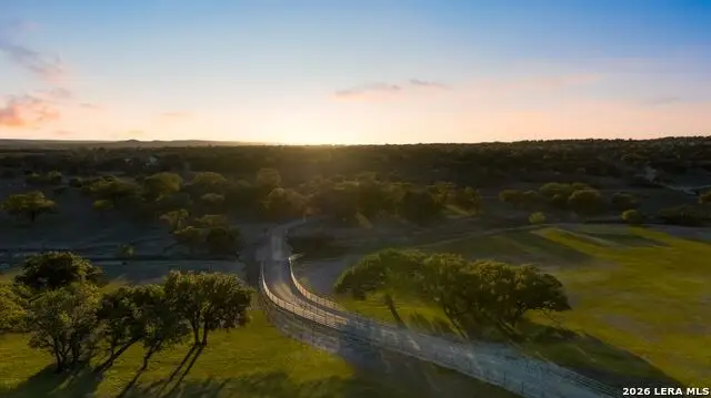 521 Bluff Creek Road, Center Point, TX 78010 - #2