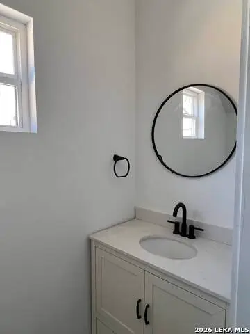 317 Toledo, San Antonio, TX 78203 - #3