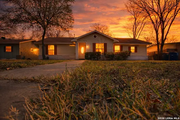 346 Ashland, San Antonio, TX 78218