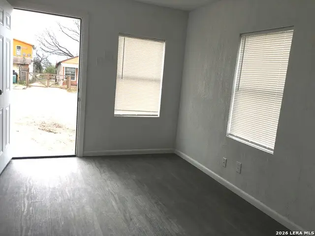 123 W Mitchell, San Antonio, TX 78204 - #3