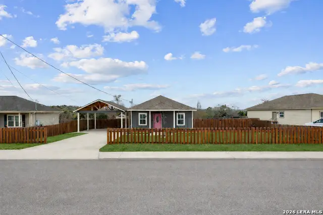 441 Cimarron, Spring Branch, TX 78070 - #2