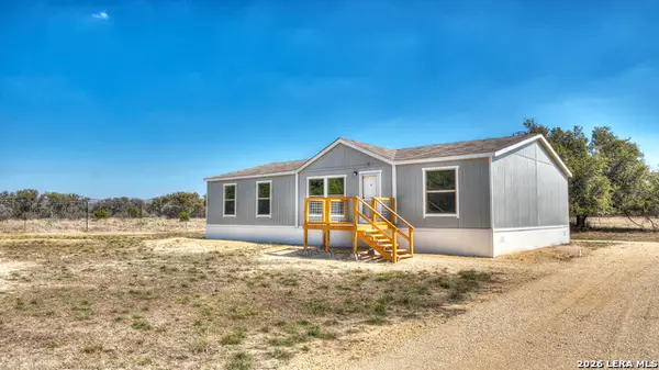 405 A N Frio, Camp Wood, TX 78833