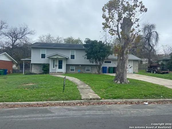 442 Harcourt, San Antonio, TX 78223