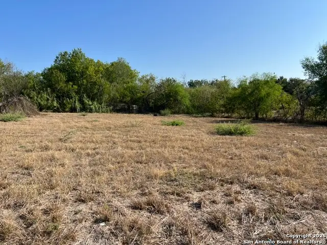 000 Ansley East, San Antonio, TX 78221 - #3