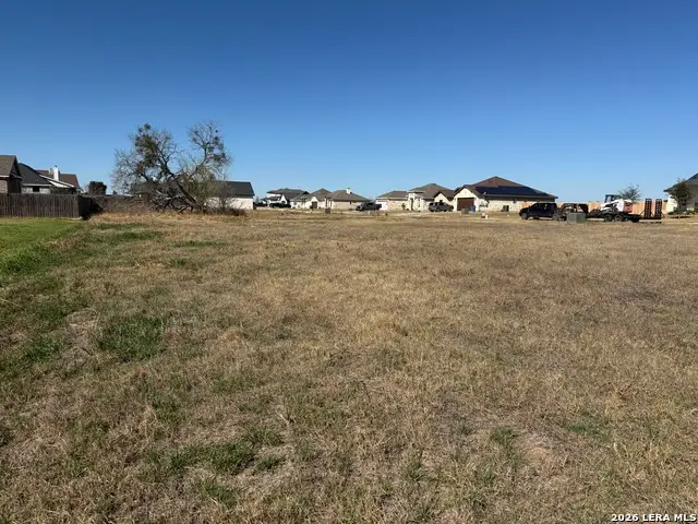 701 N Dickson, Poth, TX 78147 - #3