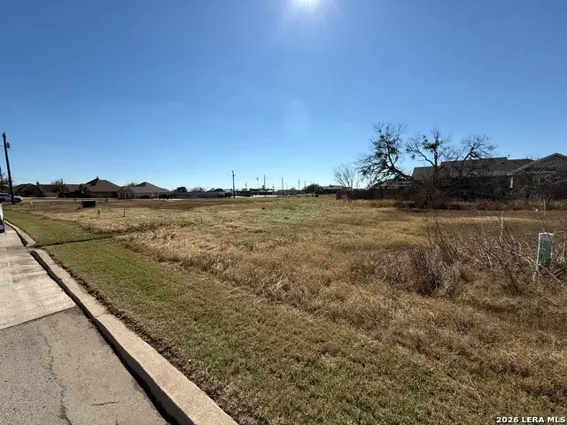 705 N Dickson, Poth, TX 78147 - #3