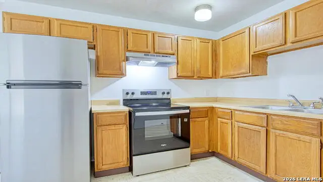 406 Pine, Kenedy, TX 78119 - #2