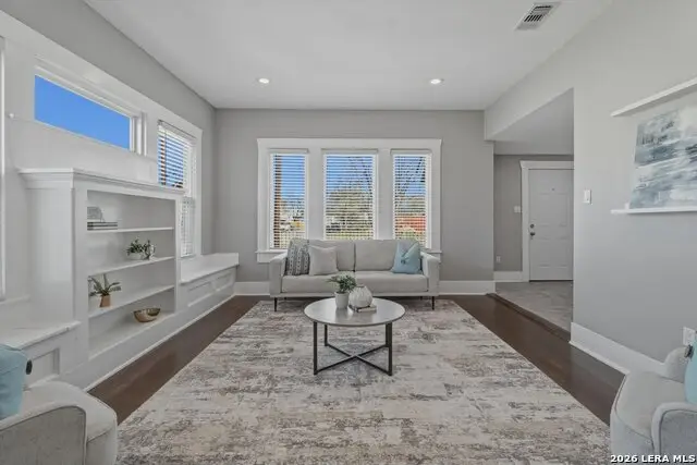 919 Saint James, San Antonio, TX 78202 - #3