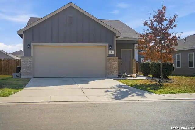 2521 Hiddenbrooke Trace, Seguin, TX 78155 - #2