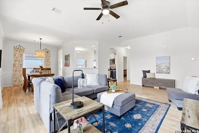 116 Cowboy Trl, Cibolo, TX 78108 - #3