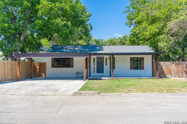 159 S Hackberry Avenue, New Braunfels, TX 78130