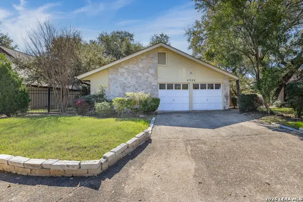 4322 Center Oak Woods, San Antonio, TX 78249