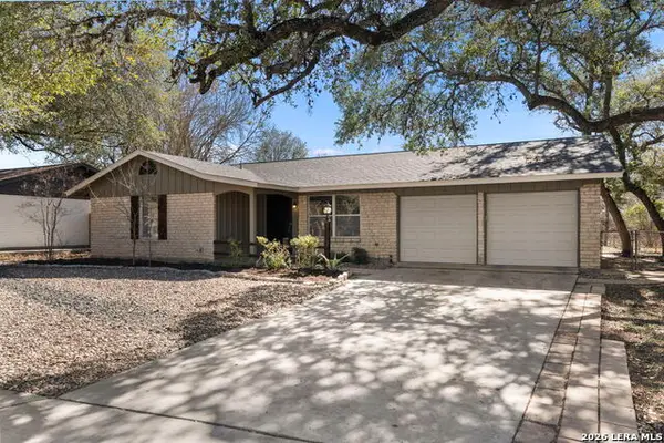 11114 Dreamland Dr, San Antonio, TX 78230