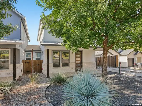 1206 Deloney #APT B, Austin, TX 78721