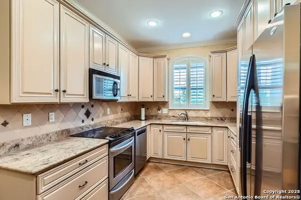 100 W El Prado #111, San Antonio, TX 78212