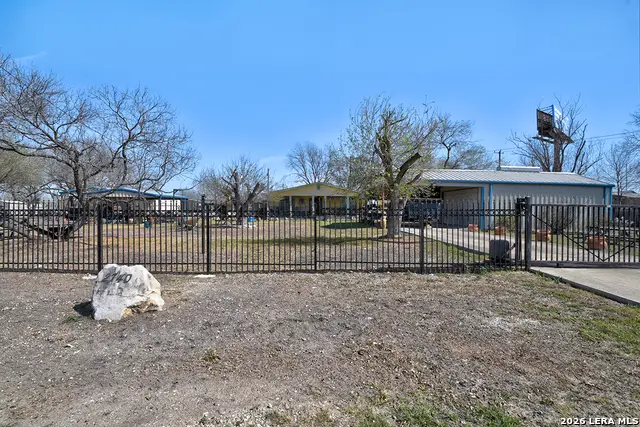 2740 Churchill, Converse, TX 78109 - #1