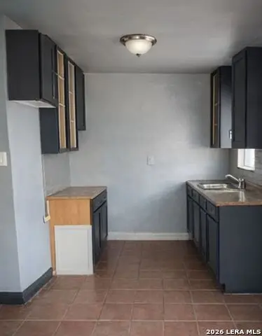 1106 San Francisco, San Antonio, TX 78201 - #2