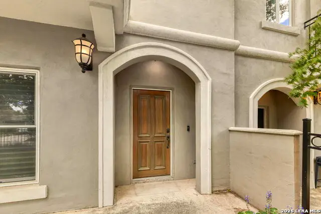 215 E Mulberry, San Antonio, TX 78212 - #2