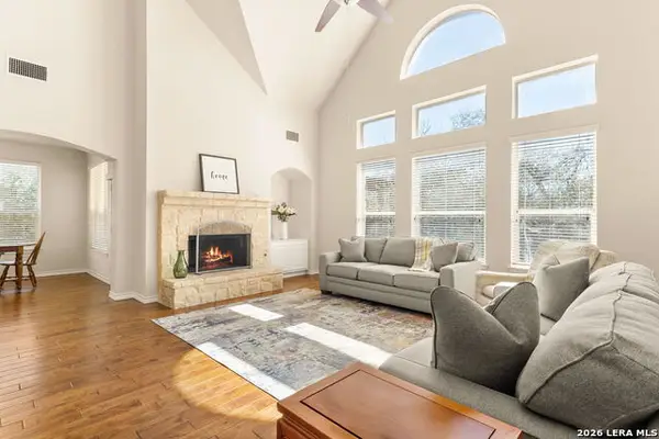 24206 Middle Frk, San Antonio, TX 78258